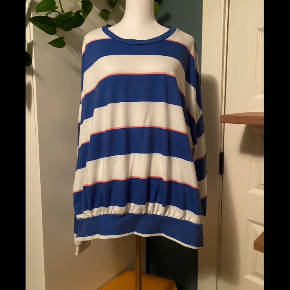 DRESSED IN LALA jojo pullover